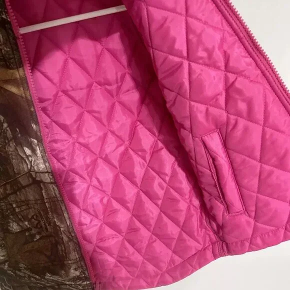 Carhartt Realtree Camo Quilted Vest Pink Girls Size XS 6 PREOWNED - Picture 9 of 10